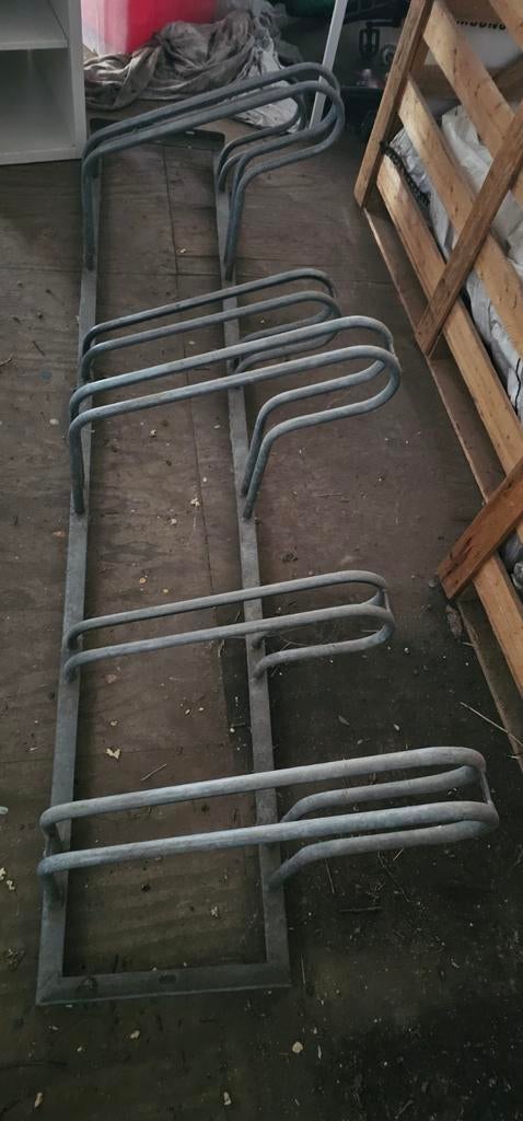 Fietsenrek 6 fietsen metaal, Fietsen en Brommers, Fietsaccessoires | Fietsenrekken, Ophalen