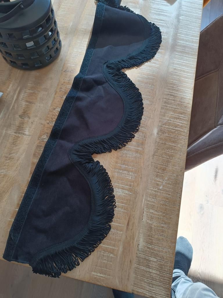 Vrachtwagen.Zwarte raamband met plakstrip, Ophalen, Nieuw, Interieur en Bekleding