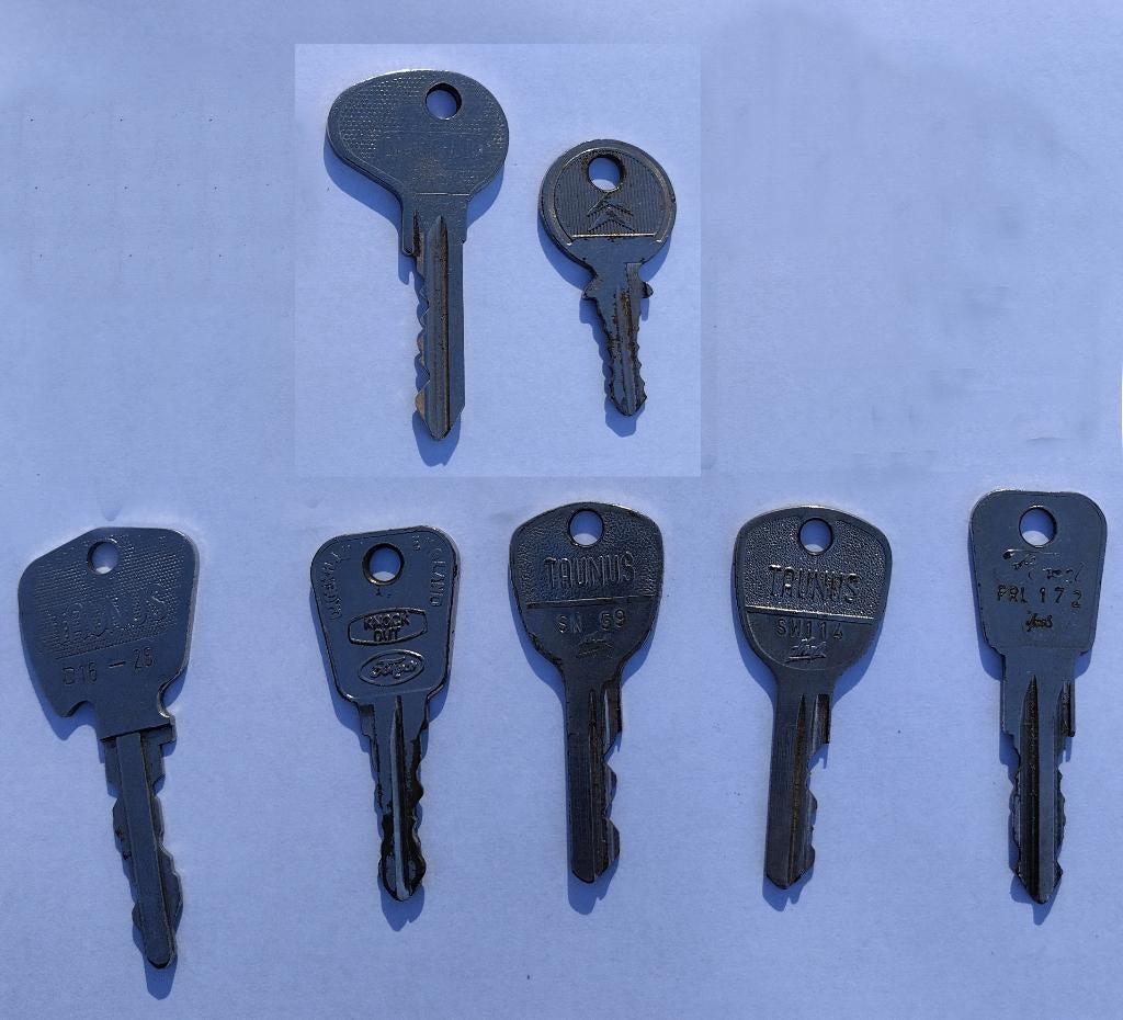Oude autosleutels, Ophalen of Verzenden, Gebruikt, Nissan