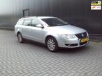 Volkswagen Passat Variant 1.8 TFSI Comfortline, Stof, Gebruikt, 4 cilinders, 1434 kg
