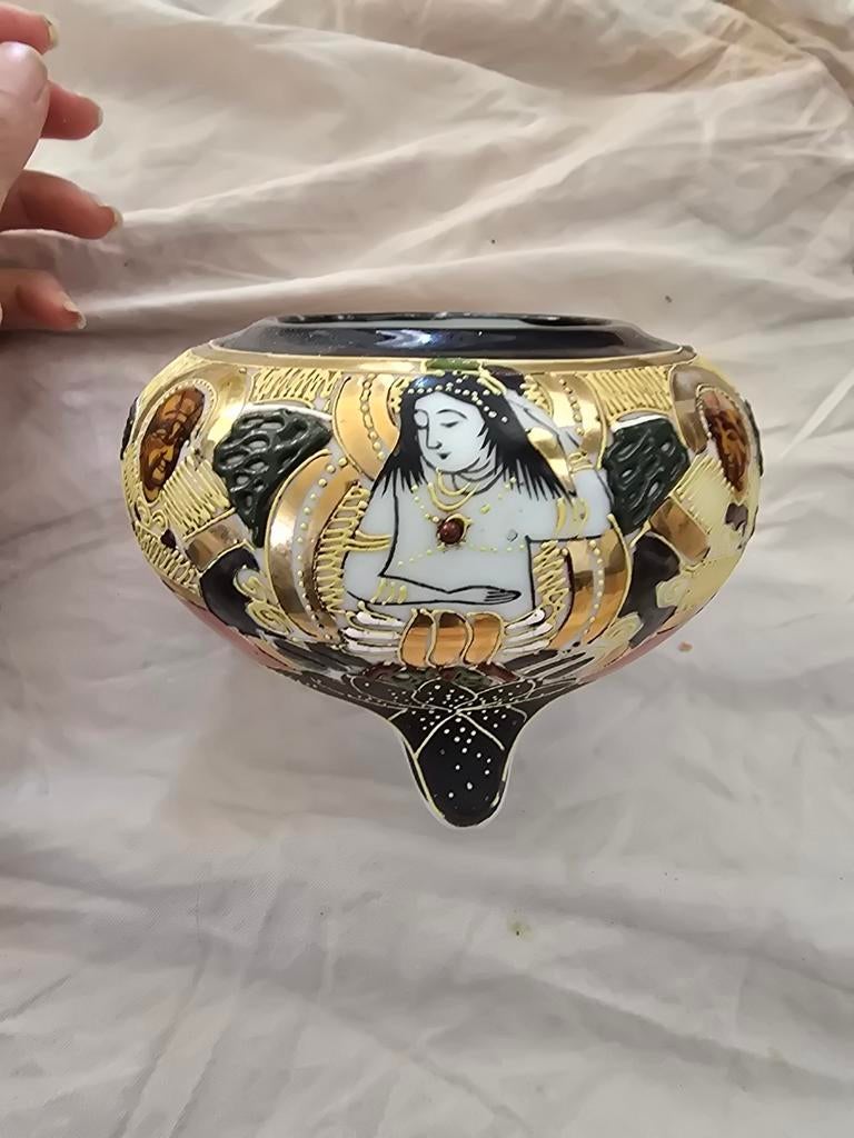 Antieke Japanse wierookbrander, Satsuma-stijl, Ophalen