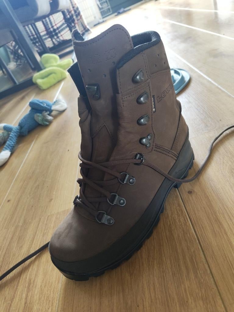 Lowa mountain boots GTX maat 41 1/2, Ophalen of Verzenden, Nieuw, Schoenen