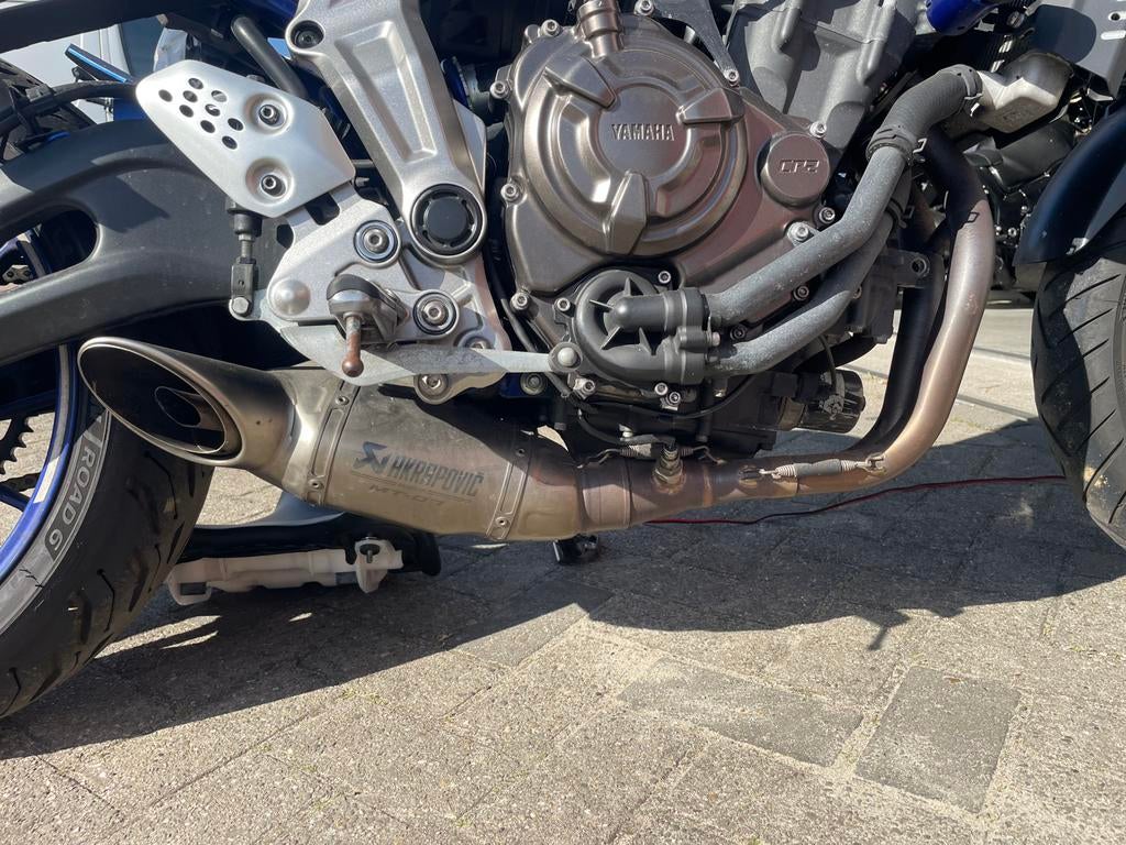 Akrapovic uitlaat mt 07 tracer 700, Ophalen