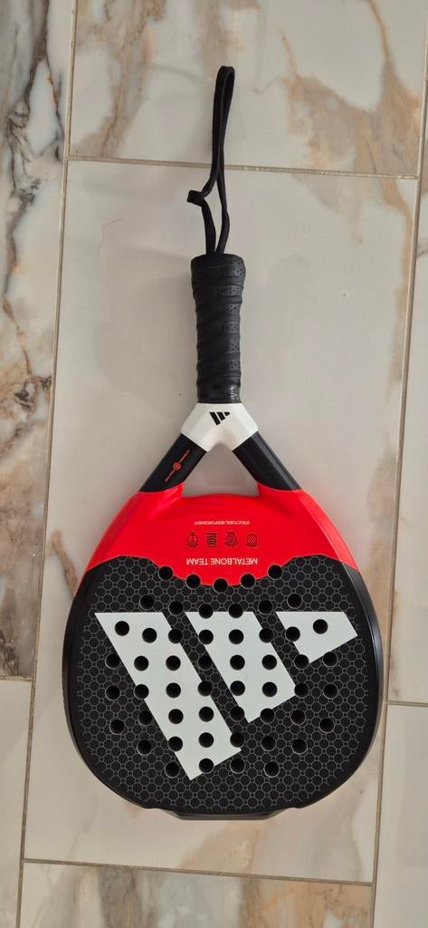 Adidas Metalbone Team Padelracket - Zo goed als nieuw, Sport en Fitness, Padel, Ophalen of Verzenden