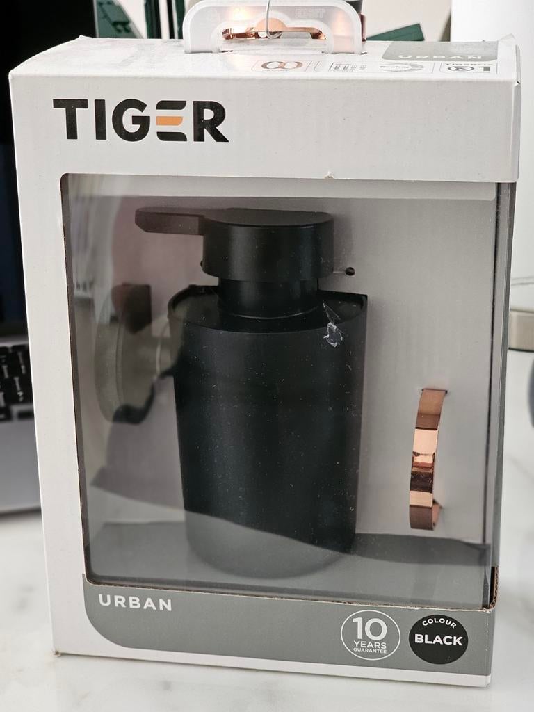Nieuwe Tiger Urban Zeepdispenser Zwart rosé goud ring, Ophalen of Verzenden, Nieuw, Zwart, Overige typen