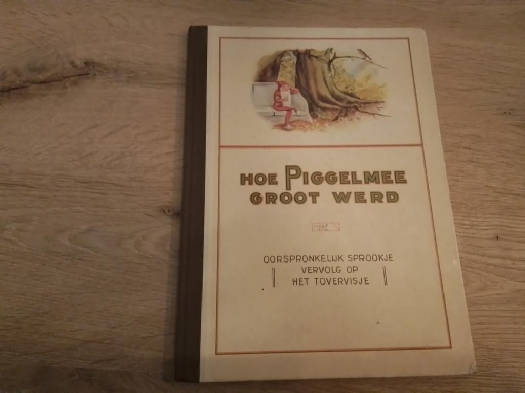 boek piggelmee van nelle, Ophalen of Verzenden