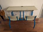 Schoolbankje grijs/groen met blauw onderstel, Ophalen, Gebruikt, Tafel(s) en Stoel(en)