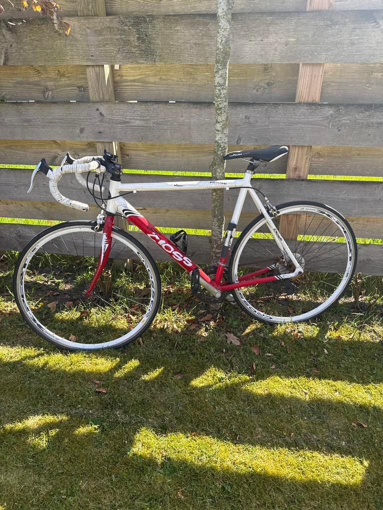 Racefiets - Wit/Rood - Goede staat, Overige merken, 28 inch, Gebruikt, Aluminium