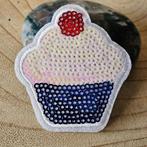 Strijk embleem Iron on Patch applicatie Cupcake met paillet, Hobby en Vrije tijd, D, Nieuw, Ophalen of Verzenden, D