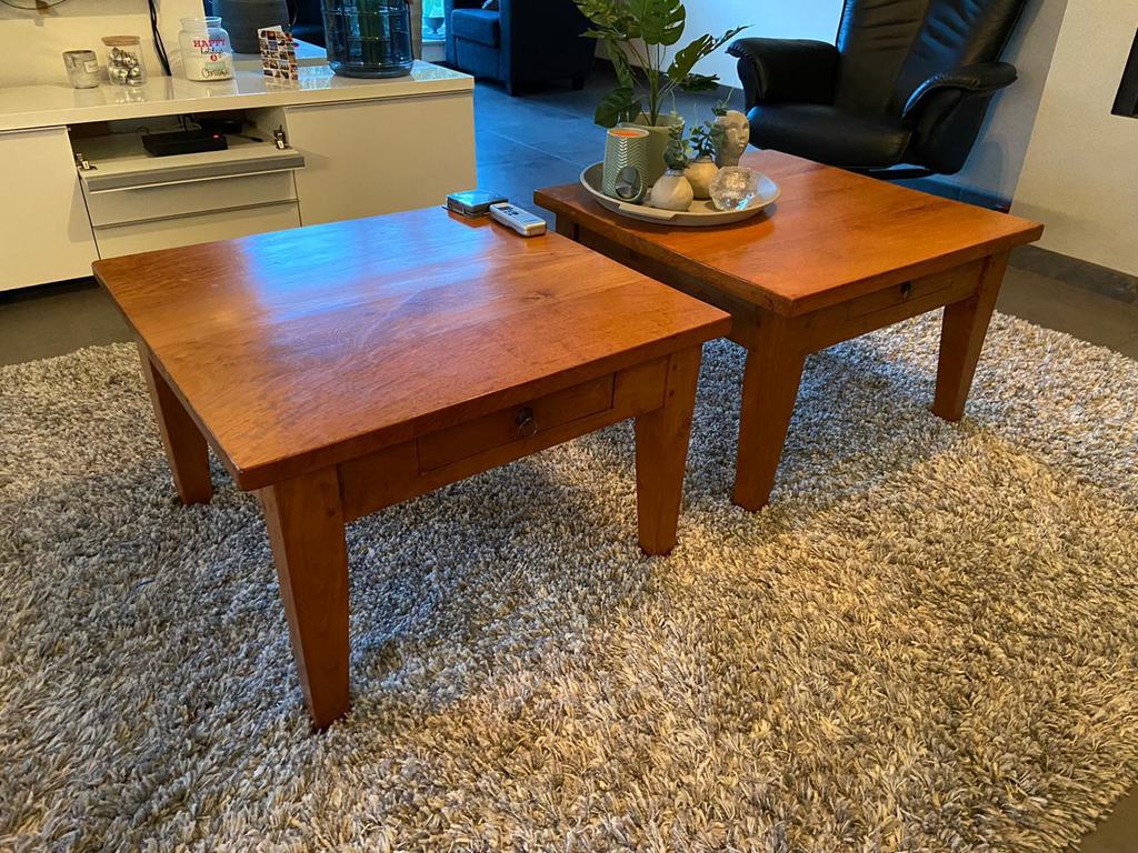 2 mooie teakhouten tafeltjes 70x70, Ophalen, Gebruikt, 50 tot 100 cm, Koloniaal