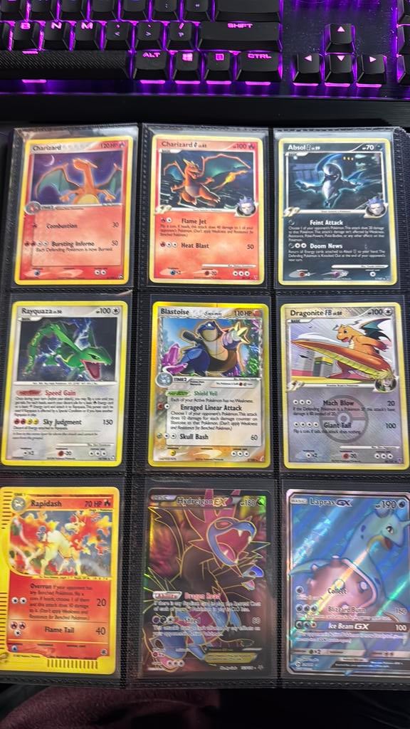 Diverse pokemon kaarten, Charizard, Blastoise, Rayquaza, Ophalen of Verzenden, Zo goed als nieuw, Meerdere kaarten