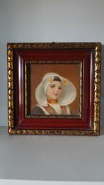 Oude print in lijstje - Meisje in klederdracht, Ophalen of Verzenden