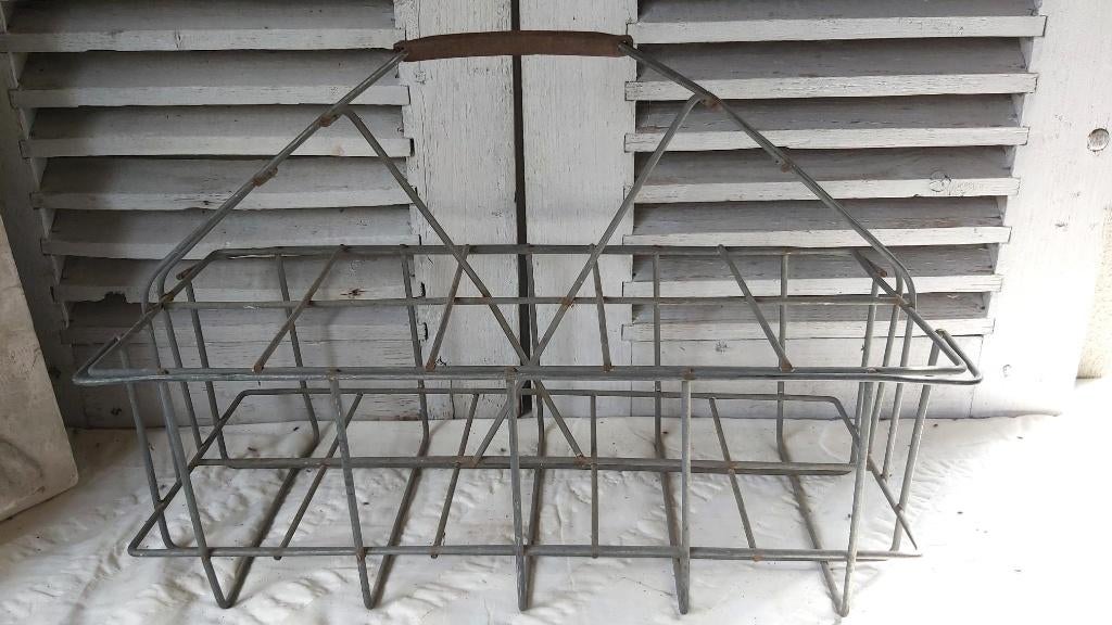 Groot stevig oud ijzeren flessenrek / wijnrek 10 vakken, Antiek en Kunst, Ophalen of Verzenden