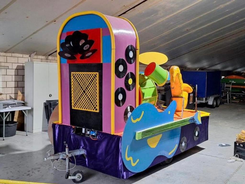 Muzikale carnavalswagen te koop!, Hobby en Vrije tijd, Ophalen, Gebruikt, Carnaval