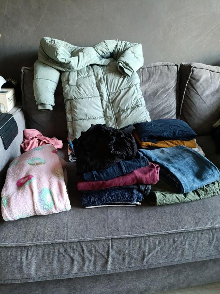 Kledingpakket meisje maat 146/152 - 19 delig, Kinderen en Baby's, Kinderkleding | Kinder-kledingpakketten, Gebruikt, Maat 146