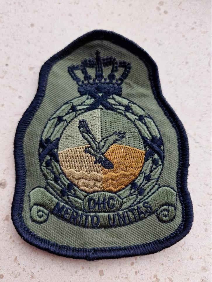 Mouwembleem Defensie Helictopter Commando (DHC), Verzamelen, Militaria | Algemeen, Landmacht, Embleem of Badge, Nederland, Ophalen