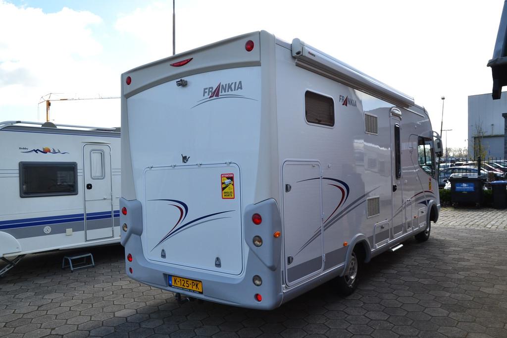 Frankia I 680 BD Holiday Class - 2x Airco - Achteruirij cama, Caravans en Kamperen, Campers, Ringverwarming, Heiberg. 25
5504PA  Veldhoven, NL
