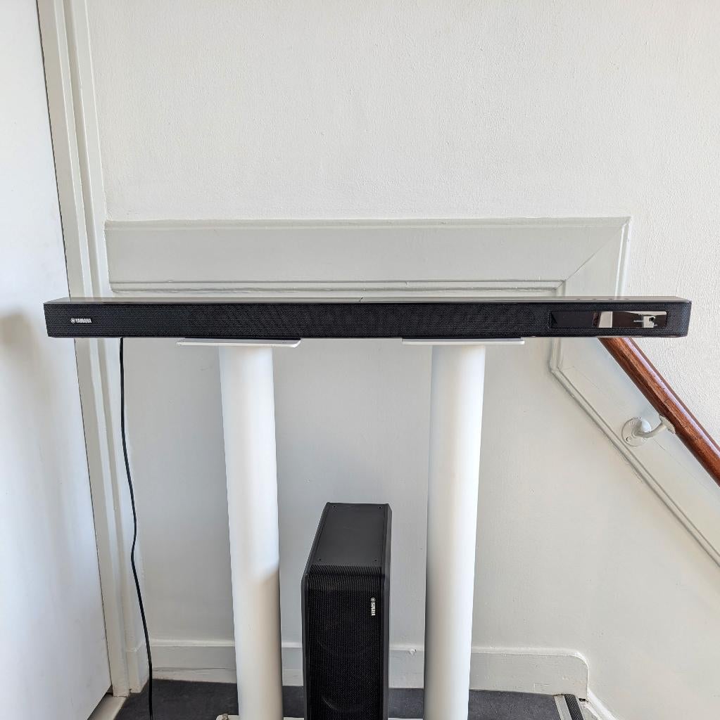 Yamaha YSP-2200 soundbar compleet inc. subwoofer, Ophalen, Met ingebouwde subwoofer, Zo goed als nieuw