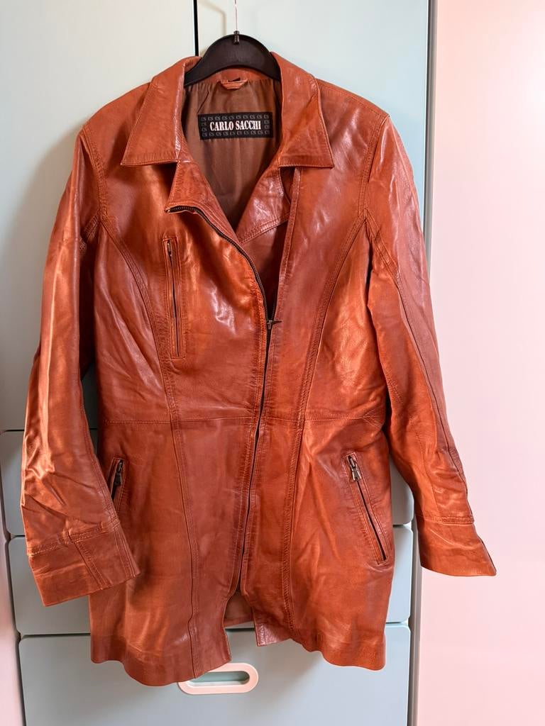 Lichtbruin leren jasje van Carlo Sacchi draagmaat 38, Ophalen of Verzenden, Zo goed als nieuw, Maat 38/40 (M), Bruin