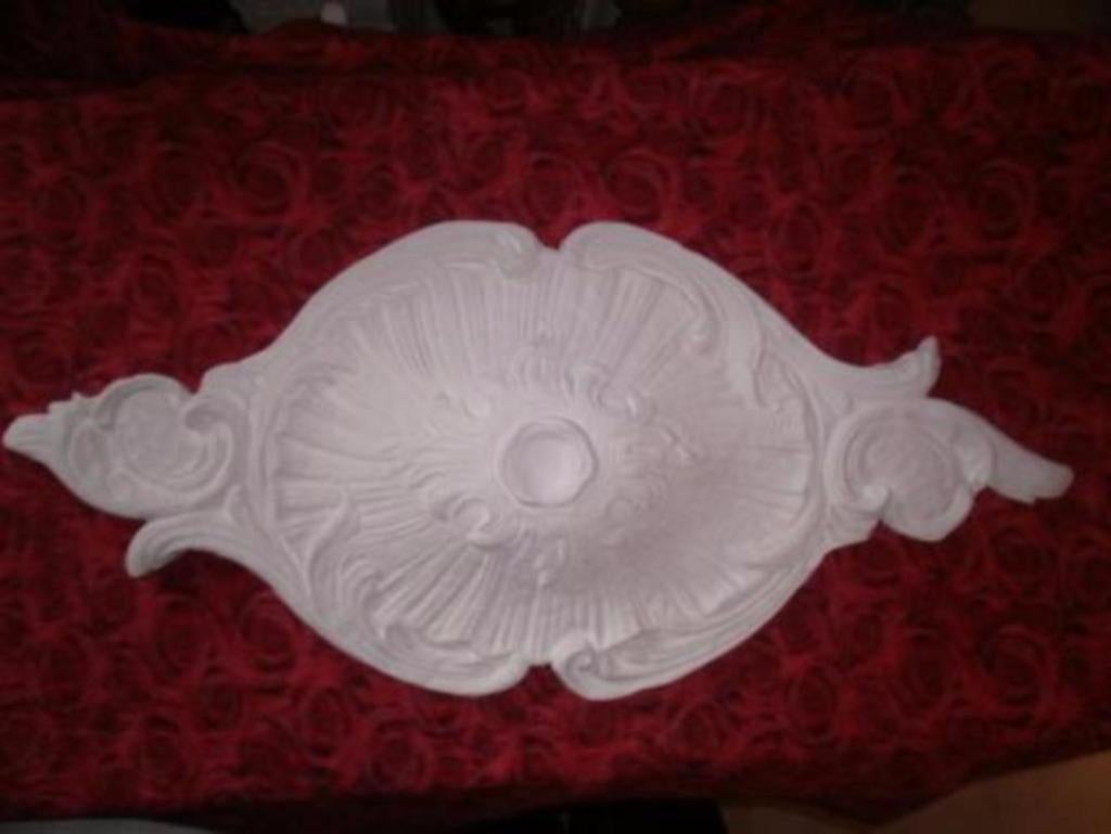 (nr13) gips ovaal ornament 34-75cm materiaal is gips nieuw, Ophalen