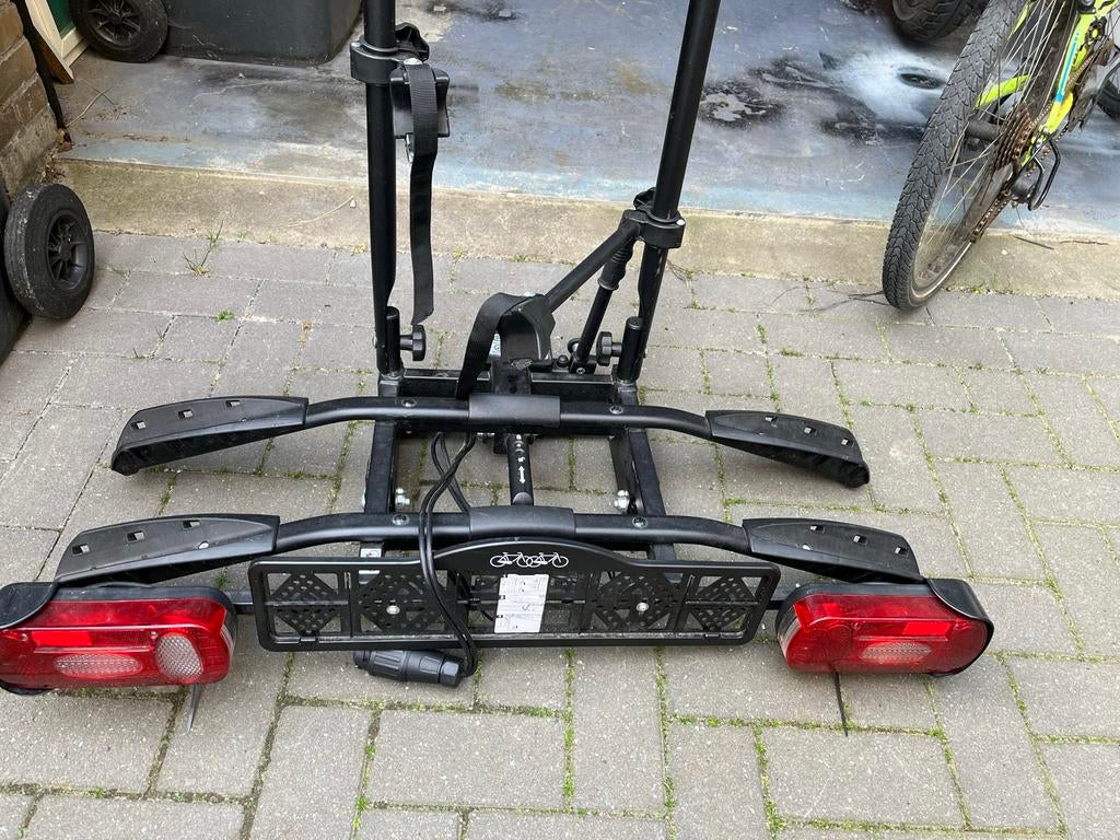 CarXtras fietsendrager voor 2 fietsen met snelkoppeling, Ophalen, Zo goed als nieuw, 2 fietsen, Trekhaakdrager