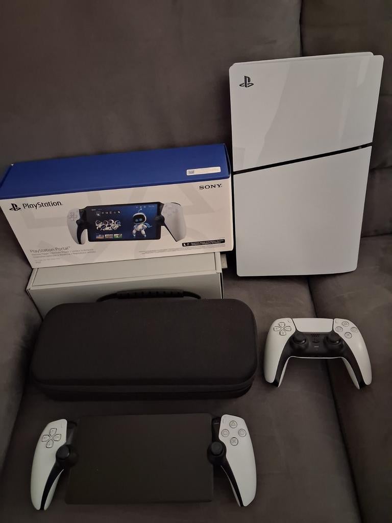 Playstation 5 digital en Portal, Spelcomputers en Games, Spelcomputers | Sony PlayStation 5, Ophalen of Verzenden, Zo goed als nieuw