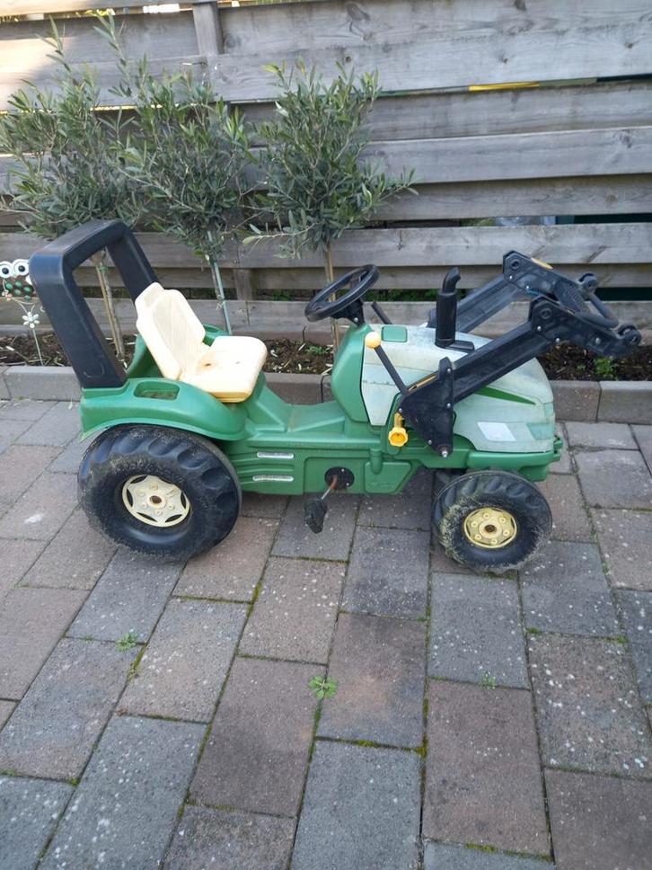Groene traptractor met voorlader - Gebruikt, Kinderen en Baby's, Speelgoed | Buiten | Voertuigen en Loopfietsen, Gebruikt, Trapvoertuig