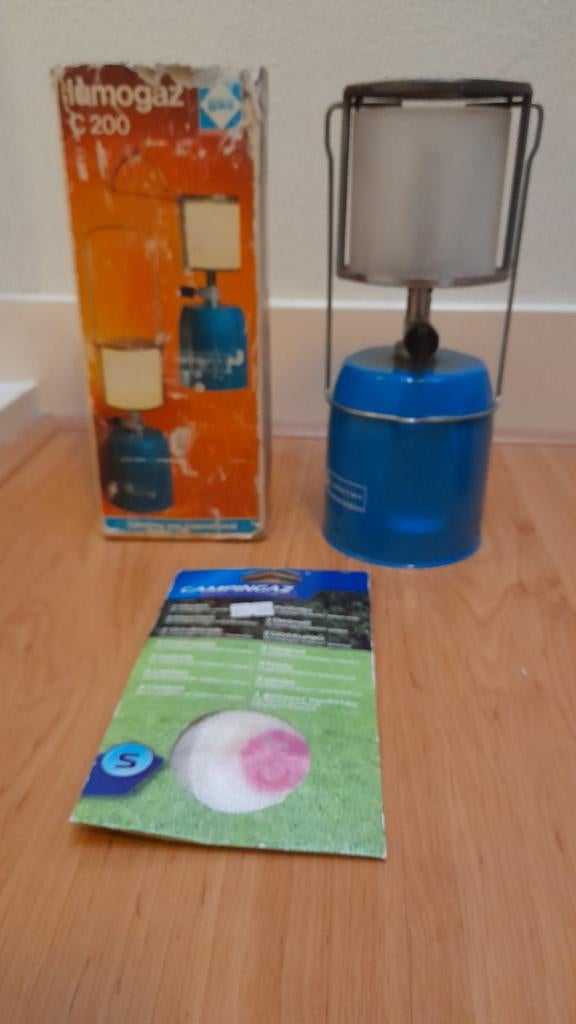 Lampe camping gaz lumogaz C200 vintage,EN MAIN PROPRE