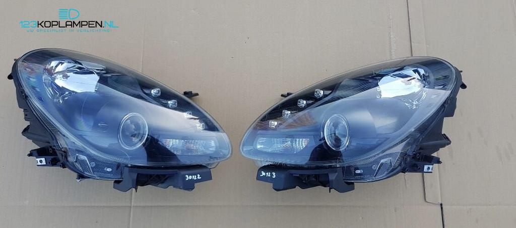 Alfa Romeo Giulietta koplamp links rechts, Auto-onderdelen, Verlichting, Gebruikt, -, -, Ophalen of Verzenden