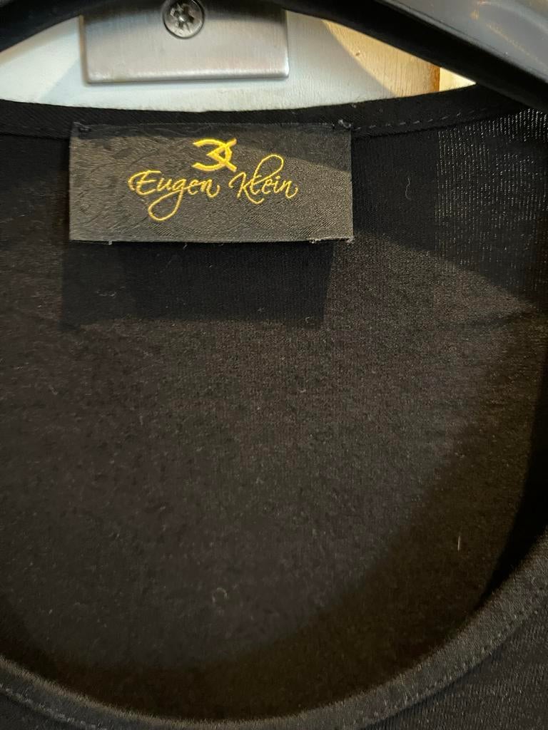Eugene Klein zwarte longsleeve tshirt met applicatie, Zwart, Maat 42/44 (L), Ophalen of Verzenden, Lange mouw