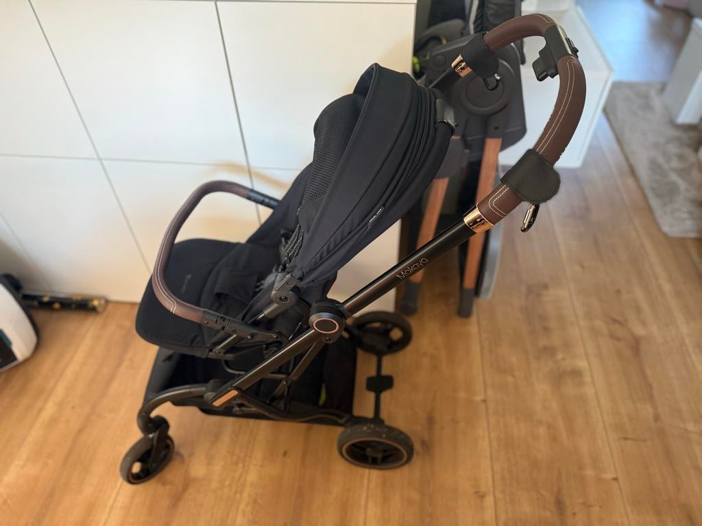 Mooie buggy die 360 draait, zo goed als nieuw, Ophalen, Zo goed als nieuw, Overige merken