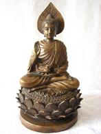 Prachtige Zware Bronzen Boedha zittend op een Lotus Bloem, Verzenden