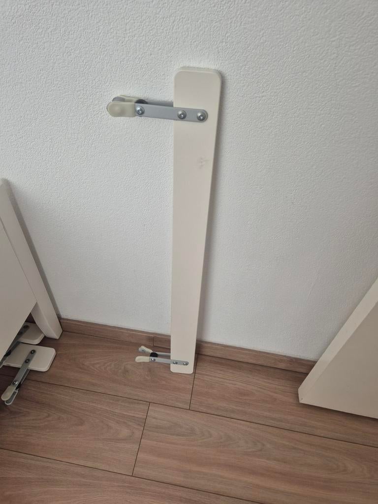 Ikea zijsteun wit, Ophalen, Minder dan 100 cm, Klemhekje