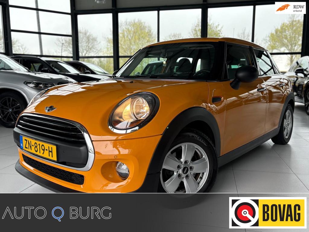 Mini Mini 1.2 One Chili | Automaat | PDC | Bluetooth | Goed, Auto's, Mini, Stof, Gebruikt, Euro 6, Overige kleuren