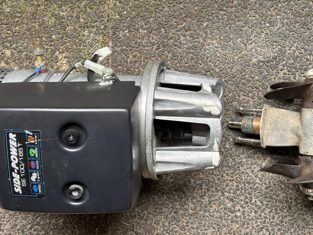 Boegschroef 100 kgf, Watersport en Boten, Bootonderdelen, Ophalen, Gebruikt, Ankeren en Afmeren, Zeilboot of Motorboot