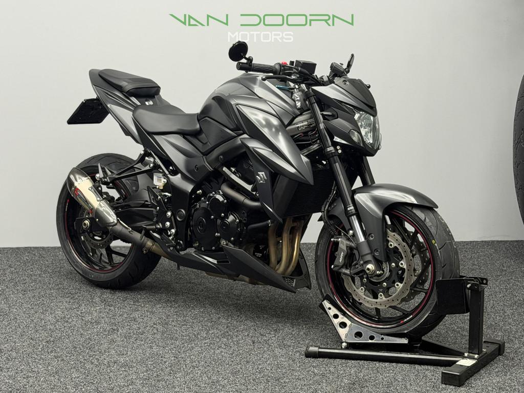 Suzuki GSX-S 750 ABS | Yoshimura | 2018 | Slechts 11DKM! | L, Motoren, Motoren | Suzuki, Info@vandoornmotors.nl, Kraaivenstraat 23-5
5048AB  TILBURG, NL