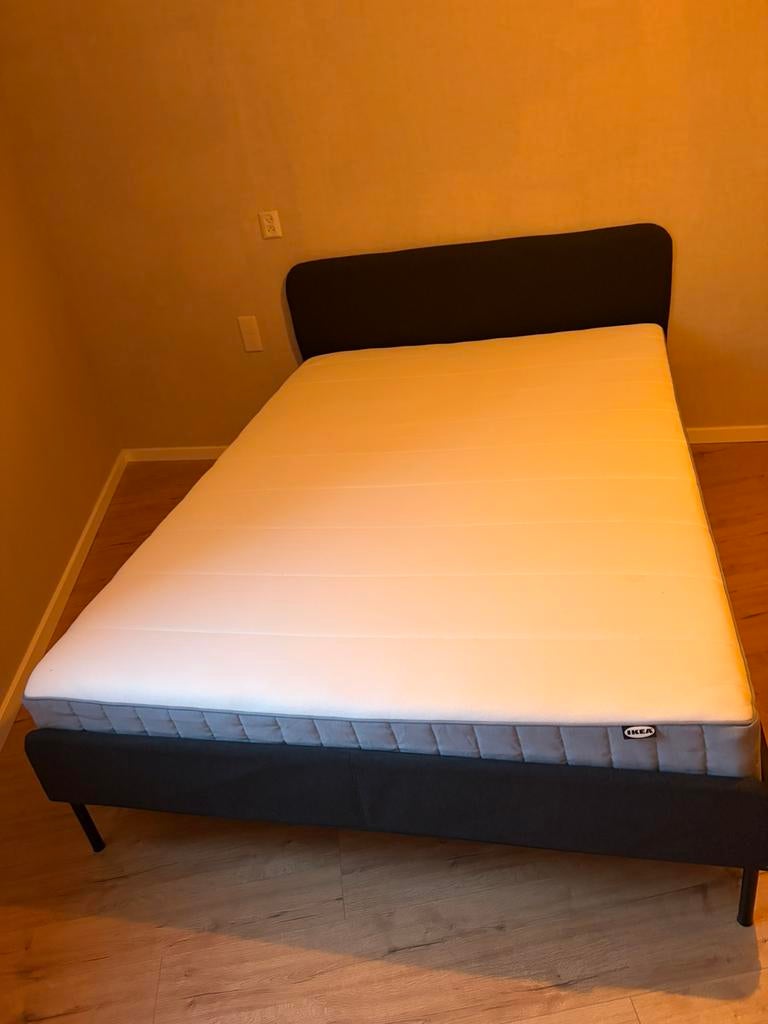 Slattum ikea bed 140x200, Ophalen, Zo goed als nieuw, Tweepersoons, 140 cm