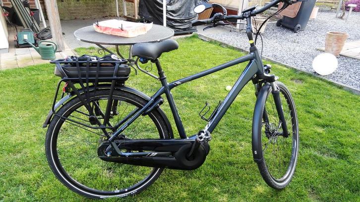 E-Bike, Fietsen en Brommers, Elektrische fietsen, Zo goed als nieuw, Giant, 51 tot 55 cm, 50 km per accu of meer, Ophalen