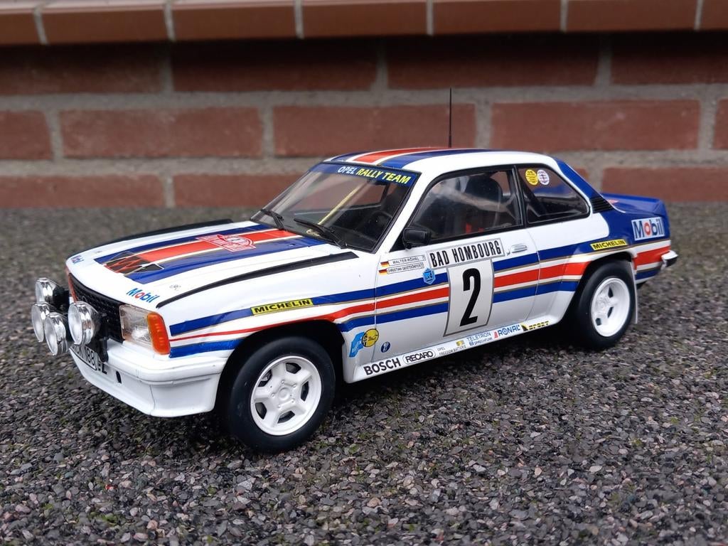 Opel Ascona 400 Night version

Rally Monte Carlo 1982, Hobby en Vrije tijd, Modelauto's | 1:18, Ophalen of Verzenden, Nieuw, Auto