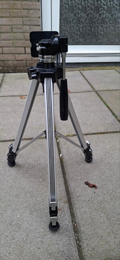 Stitz TP-301B Camera Statief - Degelijk Aluminium, Ophalen, Gebruikt, Driepoot, Minder dan 150 cm