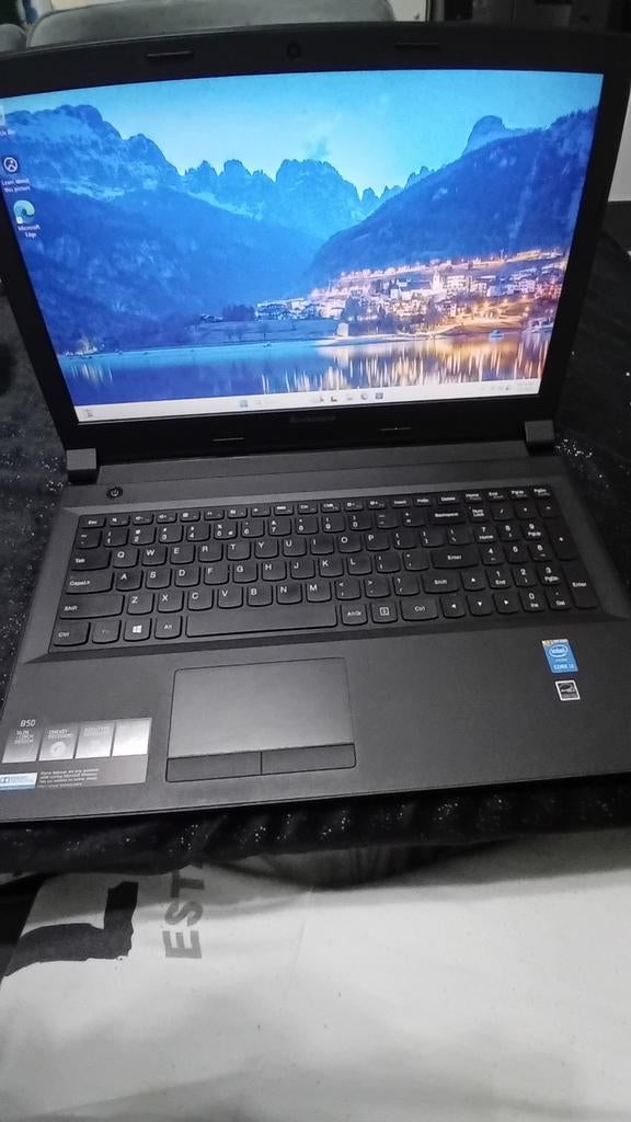 laptop lenovo B50, Computers en Software, Windows Laptops, 2 tot 3 Ghz, 15 inch, Ophalen of Verzenden, Zo goed als nieuw