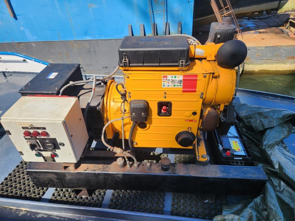 Hatz Generator Type 3M41 25KVA  op Tankframe, Doe-het-zelf en Verbouw, Aggregaten, Ophalen of Verzenden, Gebruikt, 10 tot 30 kVA