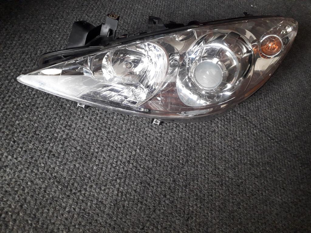 Koplamp Peugeot 307 - Compleet met lampen en afdekdoppen, Auto-onderdelen, Ophalen, Gebruikt, Peugeot