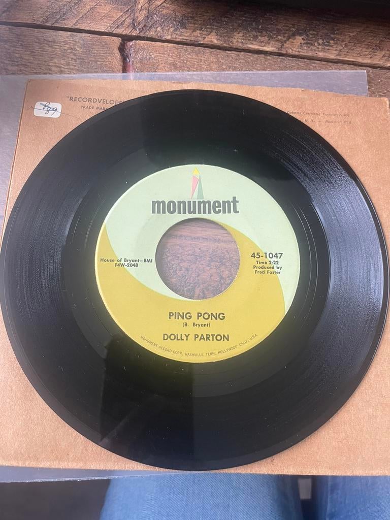 Dolly Parton - Ping Pong / Im not worth the tears 7”, Ophalen of Verzenden, Gebruikt, Overige formaten, Levenslied of Smartlap