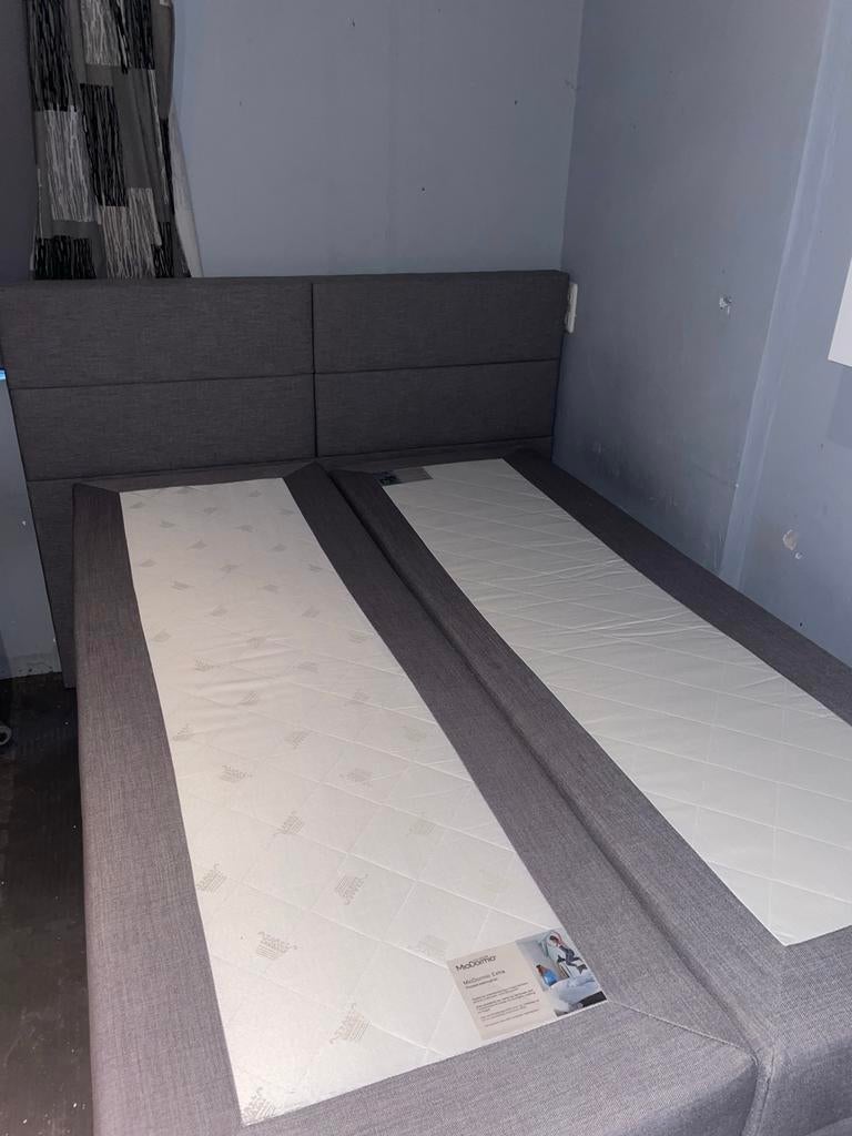 Tweepersoonsbed, Tweepersoons, Ophalen of Verzenden, Zo goed als nieuw, 200 cm