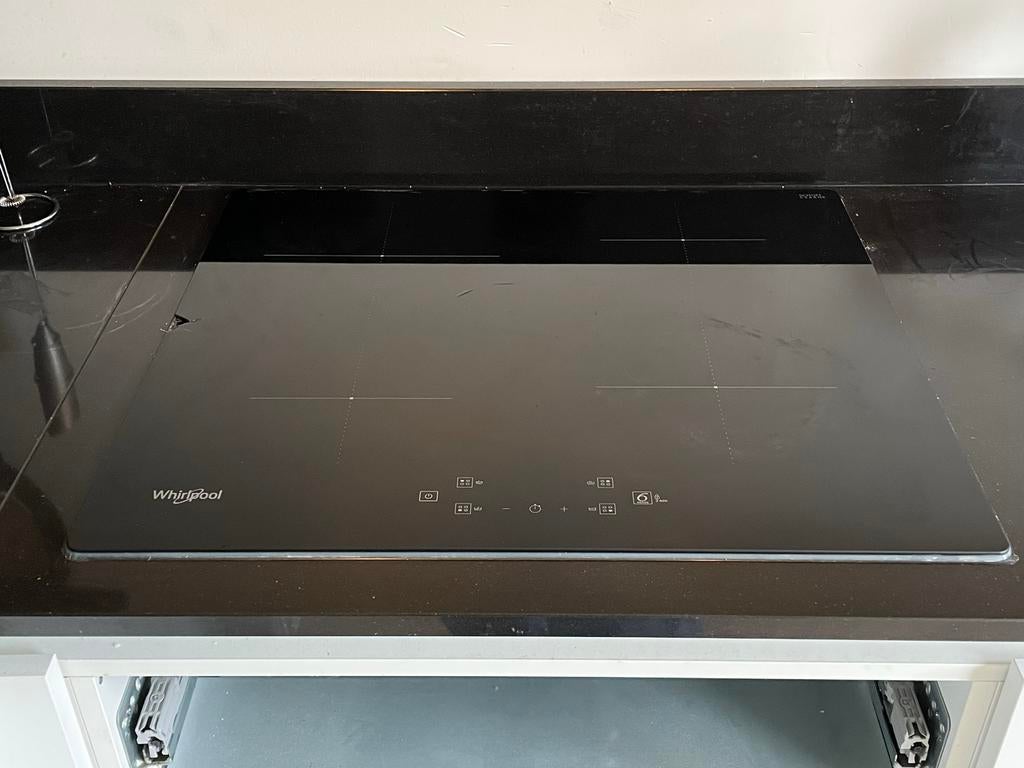 Whirlpool inductiekookplaat WS Q2160 NE – werkt goed, Witgoed en Apparatuur, Kookplaten, Ophalen, Gebruikt, 4 kookzones, Inbouw