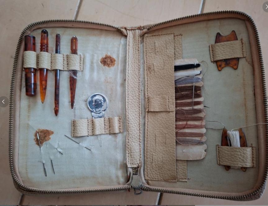 retro naaiset, naaietui, Verzamelen, Ophalen of Verzenden, Huis en Inrichting