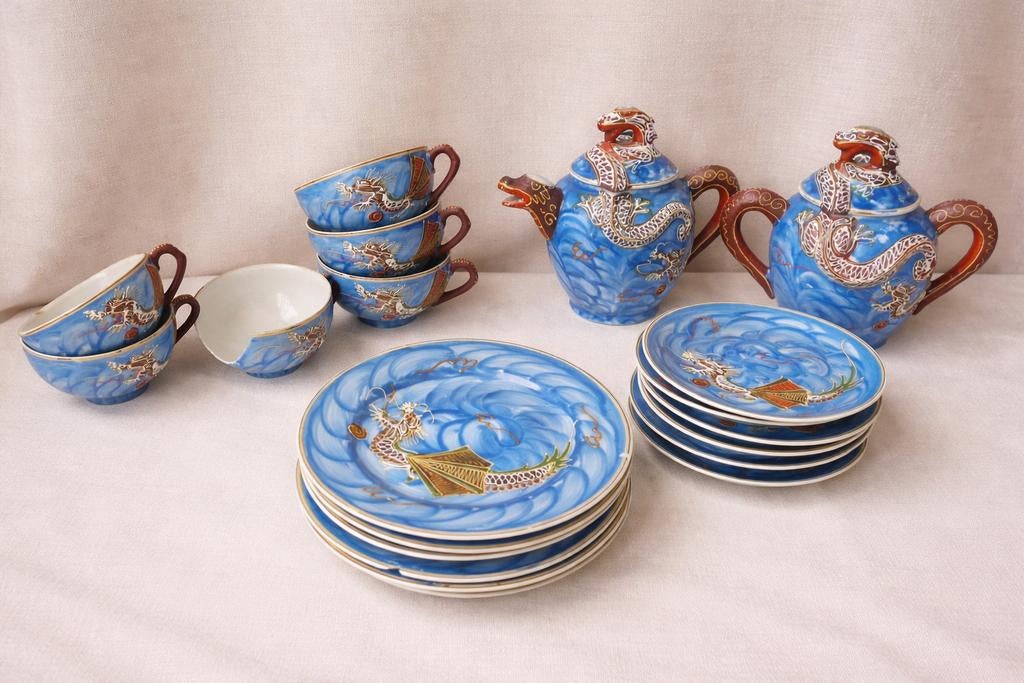 Japanse Dragonware Moriage theeset, Ophalen