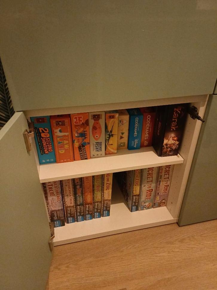 Ikea Besta plank, 56x36 cm, wit, in topstaat!, Huis en Inrichting, Kasten | Dressoirs, Zo goed als nieuw, 50 tot 100 cm, 25 tot 50 cm