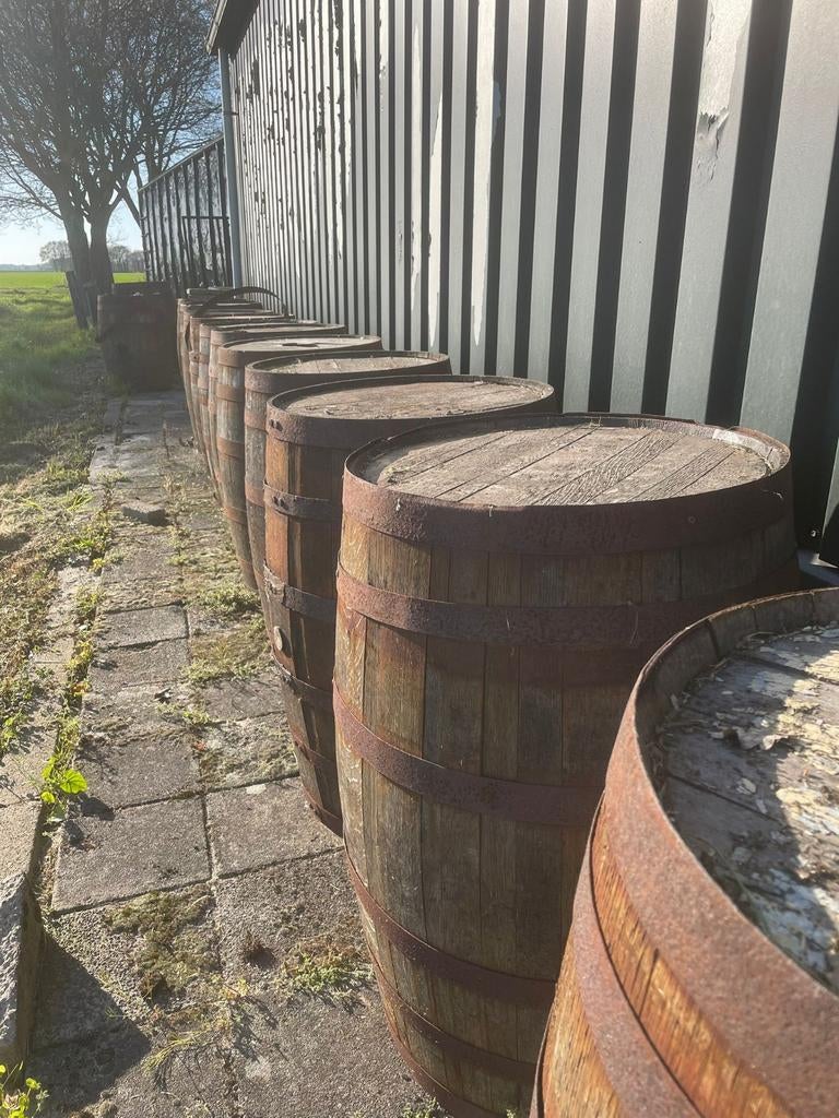 Wijn vaten regentonnen wiskey vaten, Tuin en Terras, Regentonnen, 150 liter of meer, Ophalen of Verzenden, Hout